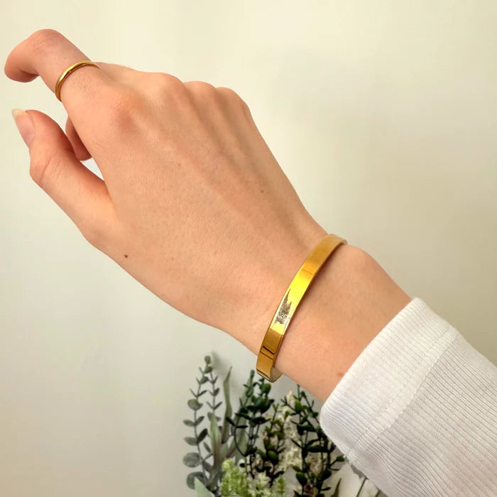 Bangle og Rope Sett: 2 armbånd og 1 ørering