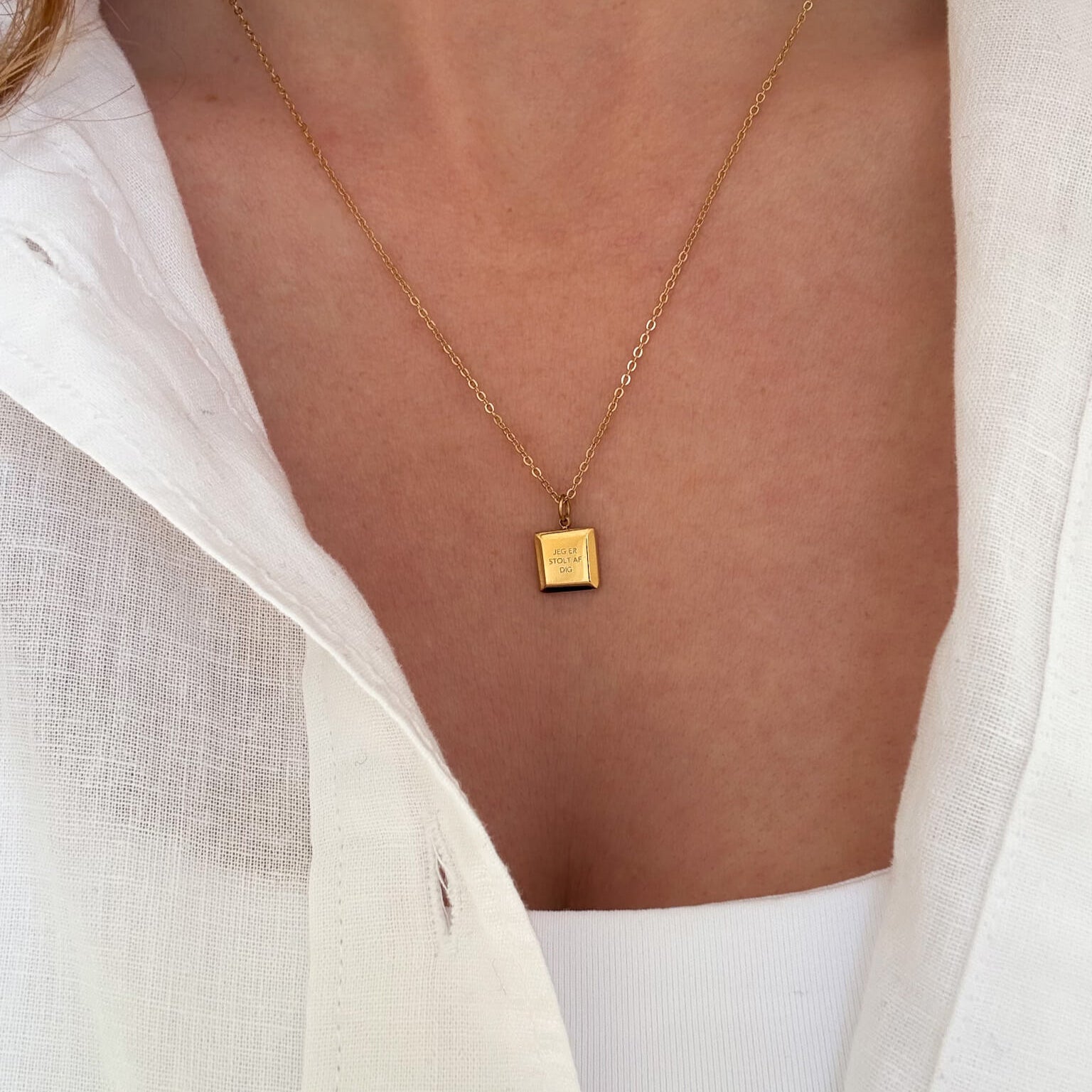 Kvadrat Halskjede Gullbelagt m. Inngravering