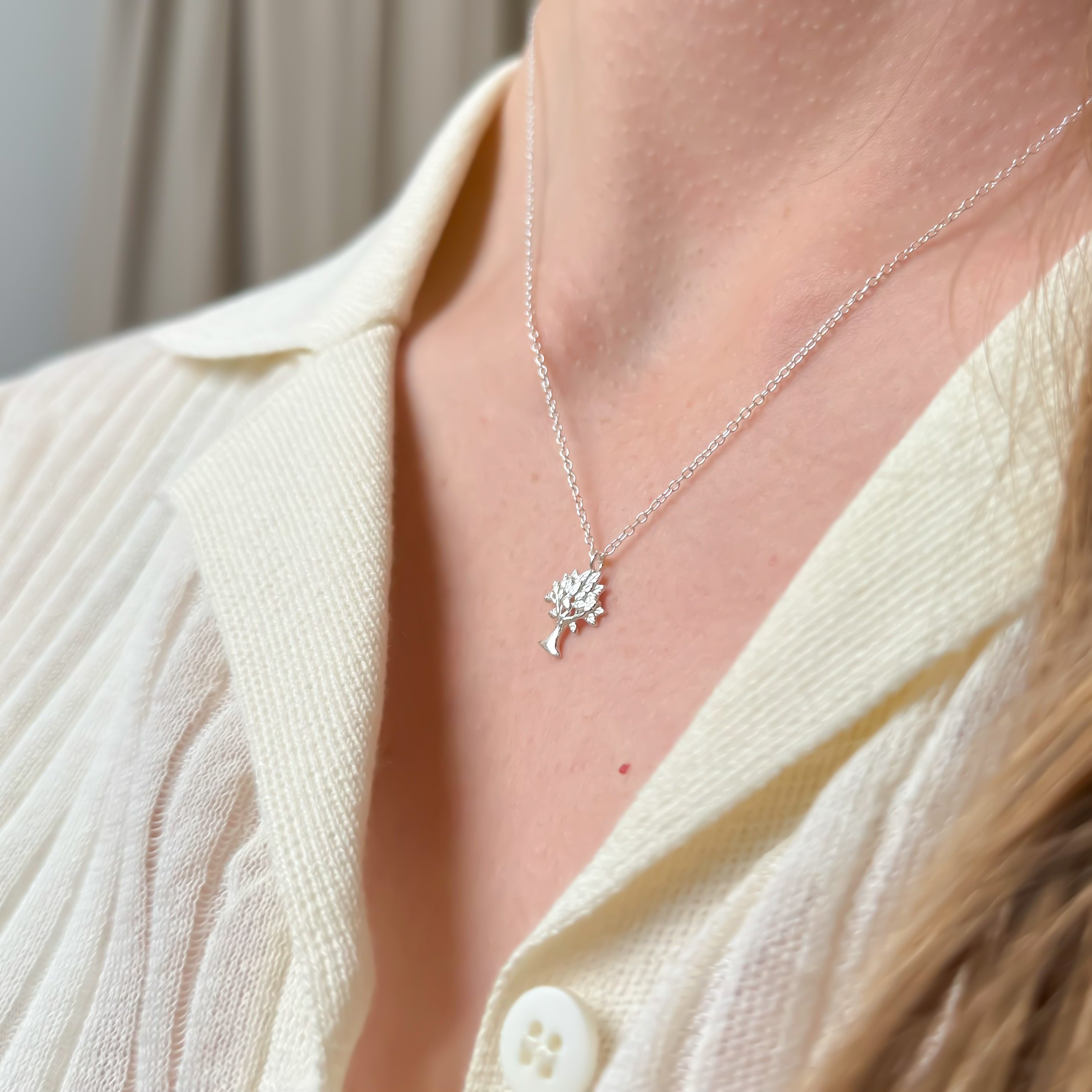 Livets tre Halskjede