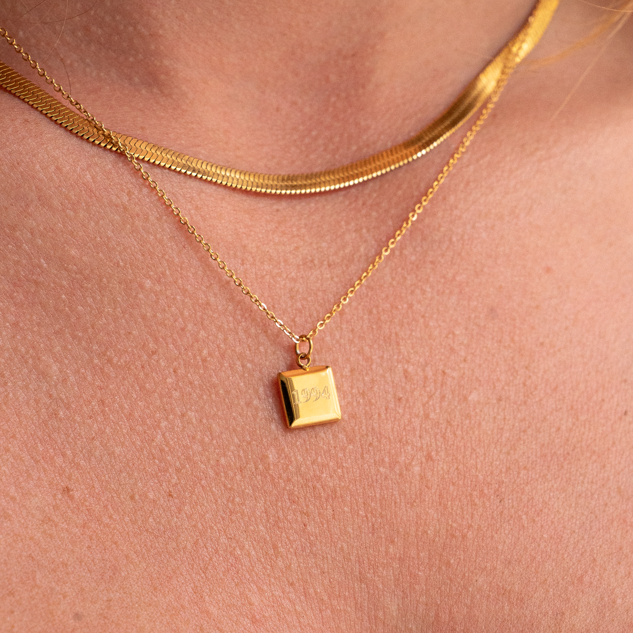 Kvadrat Halskjede Gullbelagt m. Inngravering