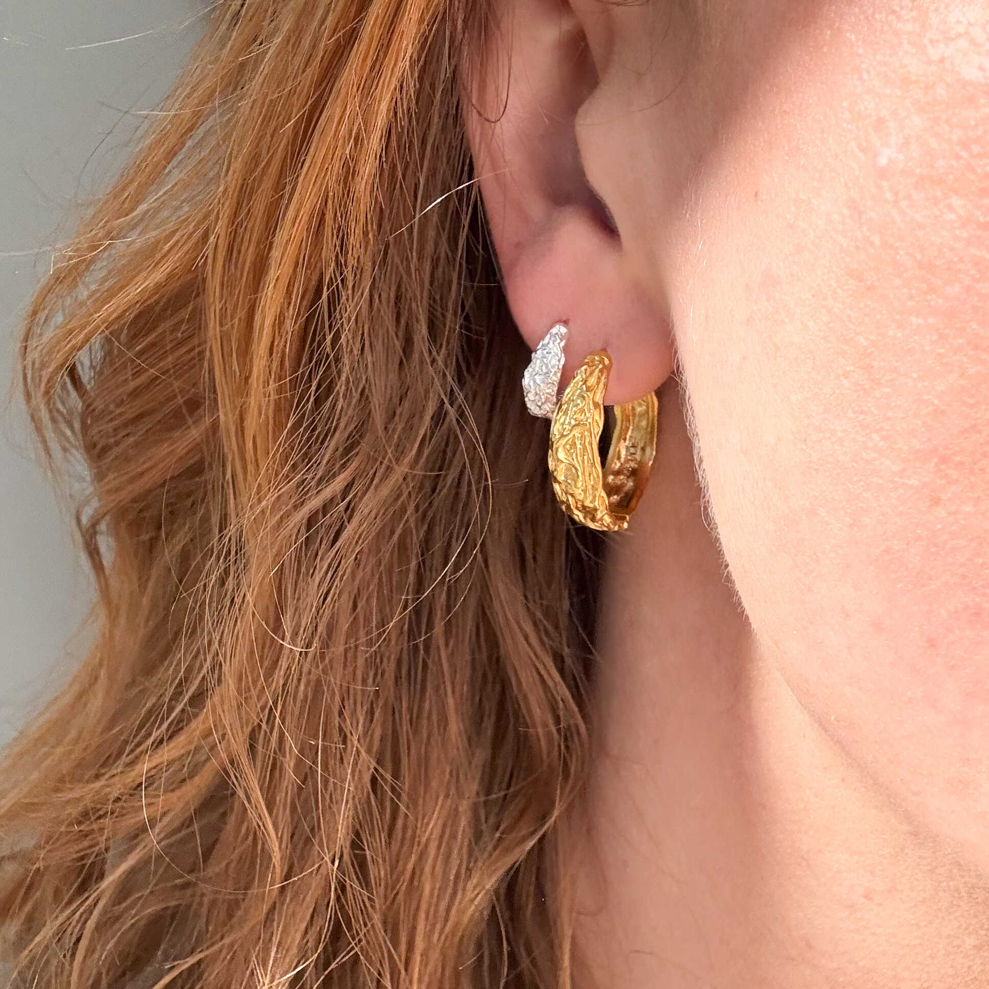 Melted Hoop 23,5 mm Gullbelagt