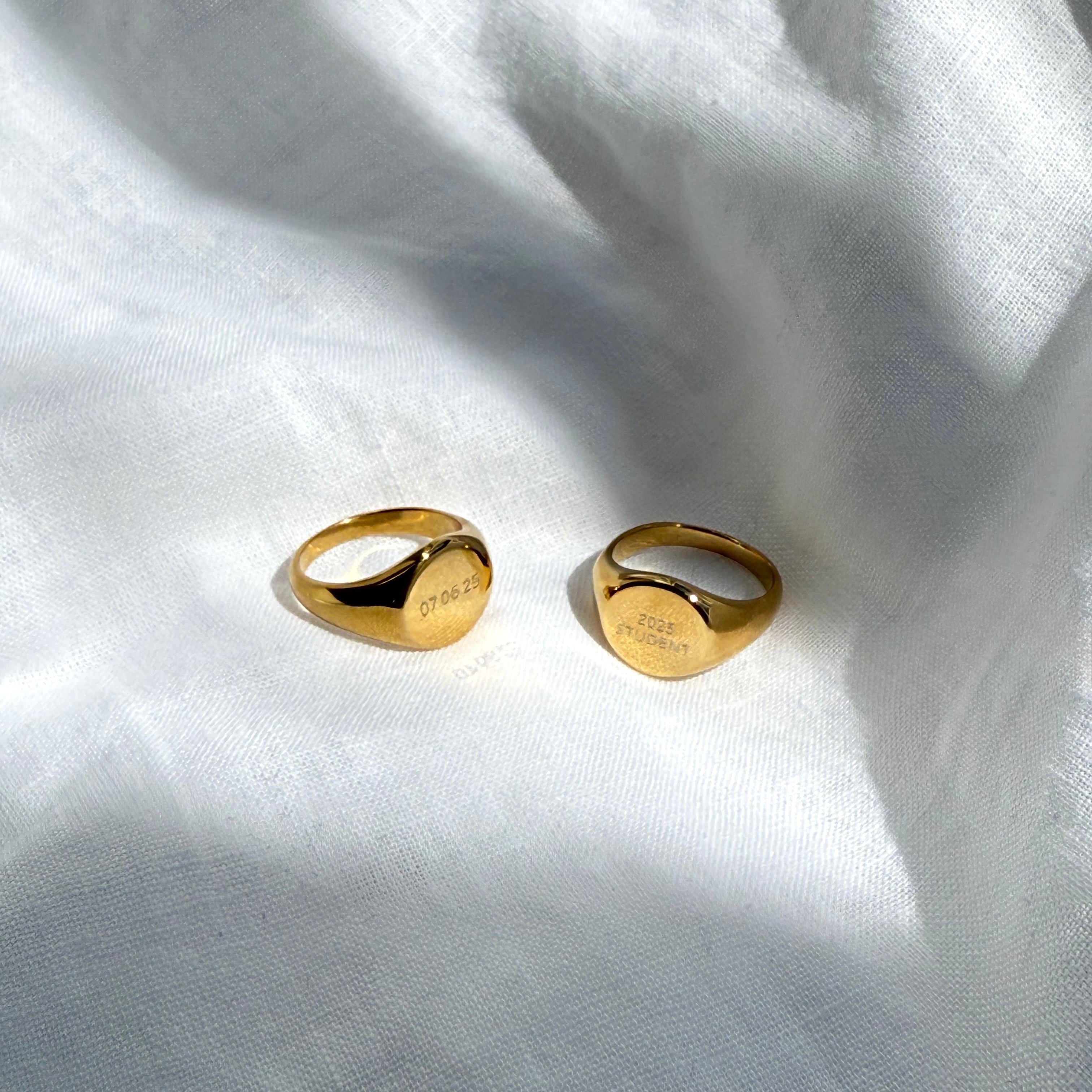 Inngravert fyrstikkfamilie-ring